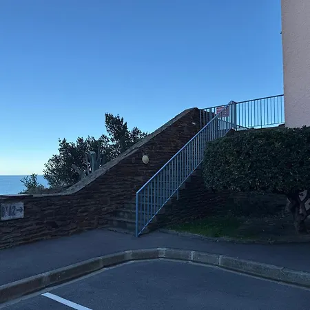 Confortable Avec Vue Mer, Loggia, Animaux Acceptes Et Parking Privatif - Fr-1-309-75 *